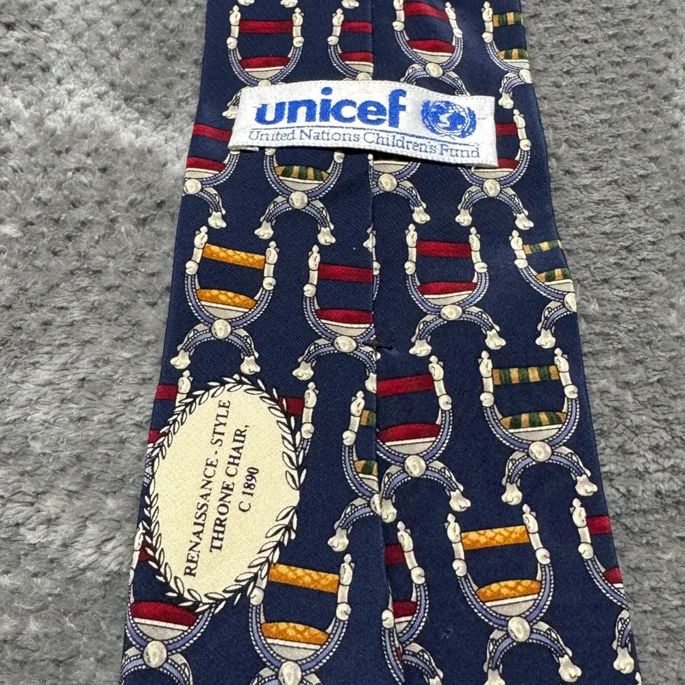 UNICEF Men Silk Tie Navy Blue Renaissance Throne Chair Novelty Print Made in USA